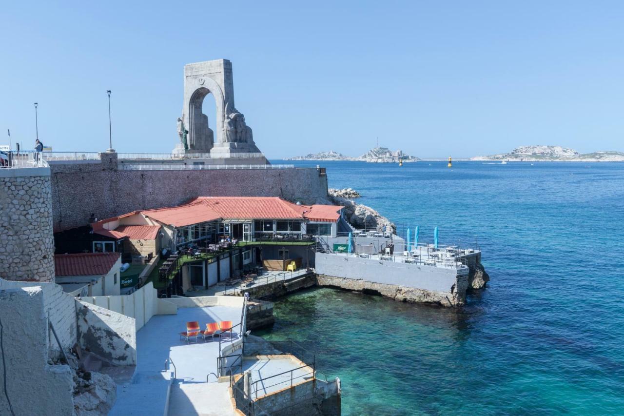 Stud Terras Ville Corniche 2 Pers Stat Gratuit Rue Modif Suivt Possib Et Accord Exclusif Marseille Exterior photo